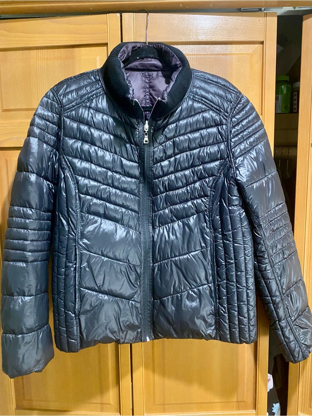 Guess reversible puffer jacket